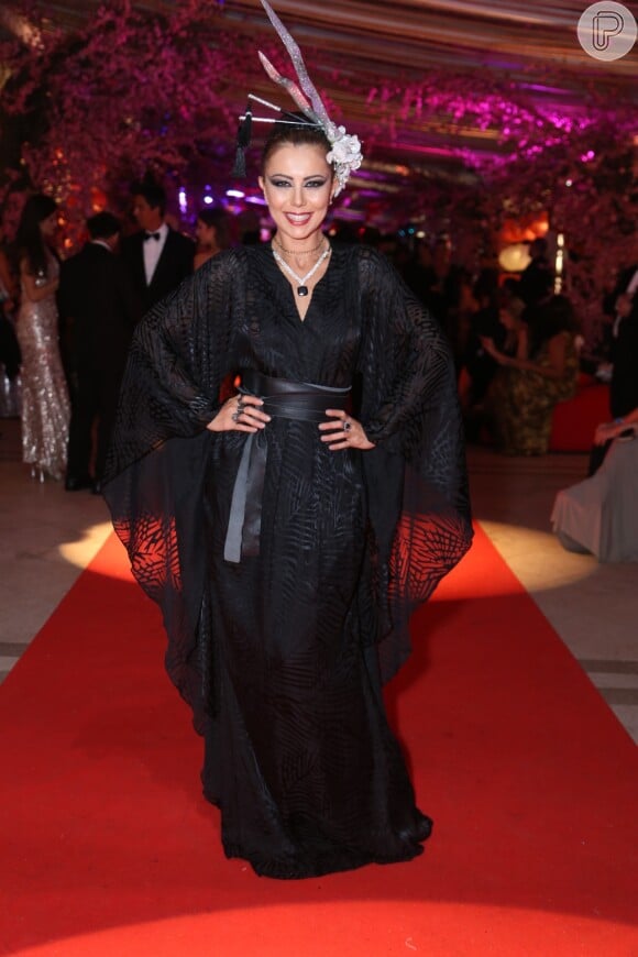 O baile de Carnaval do Copacabana Palace reuniu famosos na noite deste sábado, 25 de fevereiro de 2017