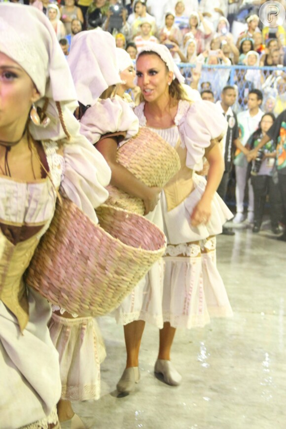Ivete Sangalo vem na comissão de frente da Grande Rio e brilha na Sapucaí na madrugada desta segunda-feira, dia 27 de fevereiro de 2017