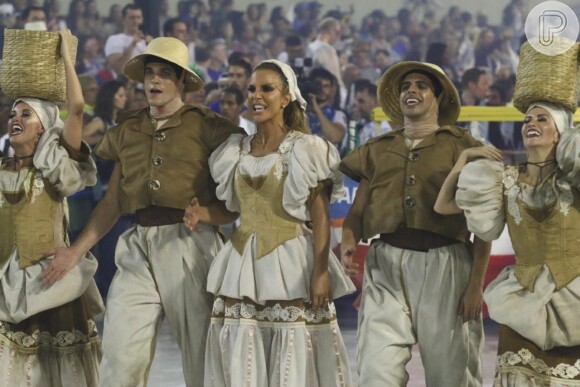 Ivete Sangalo vem na comissão de frente da Grande Rio e brilha na Sapucaí na madrugada desta segunda-feira, dia 27 de fevereiro de 2017