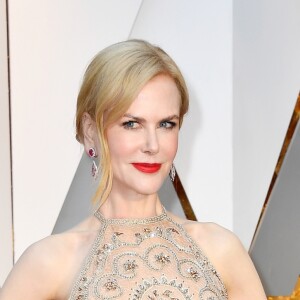 Nicole Kidman de Armani Privé Alta-Costura Verão 2017 na 89ª edição do Oscar, em Los Angeles, na Califórnia, realizada na noite deste domingo, 26 de fevereiro de 2017
