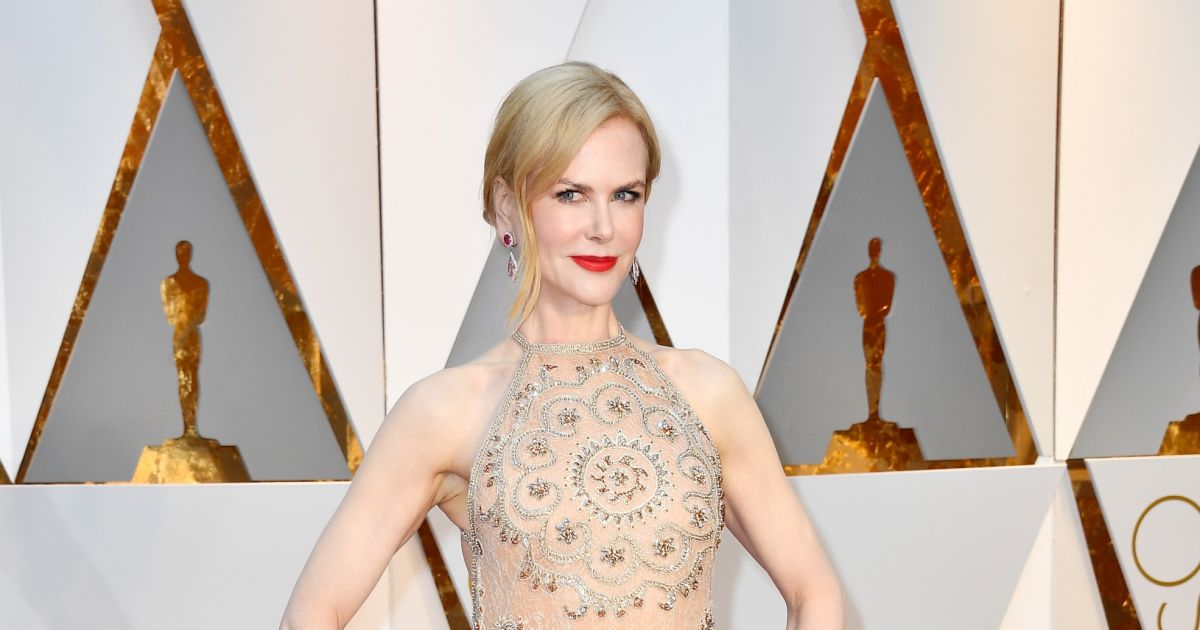 Nicole Kidman de Armani Privé AltaCostura Verão 2017 na 89ª edição do Oscar, em Los Angeles, na Nicole Kidman de Armani Privé AltaCostura Verão 2017 na 89ª edição do Oscar, em Los Angeles, na
