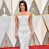 Priyanka Chopra de Ralph & Russo Alta-Costura Verão 2017 na 89ª edição do Oscar, em Los Angeles, na Califórnia, realizada na noite deste domingo, 26 de fevereiro de 2017
