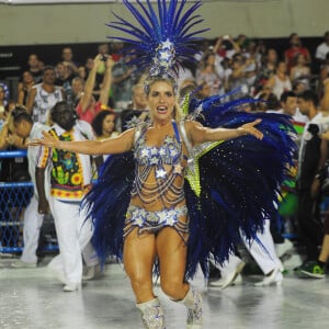 Com a fantasia Estrela de Juazeiro, Monique Alfradique representou o reconhecimento do talento de Ivete Sangalo em sua terra natal no desfile da escola de samba Grande Rio, em 27 de fevereiro de 2017