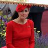 Kate Middleton com vestido Alexander McQueen no jubileu da rainha Elizabeth II em junho de 2012