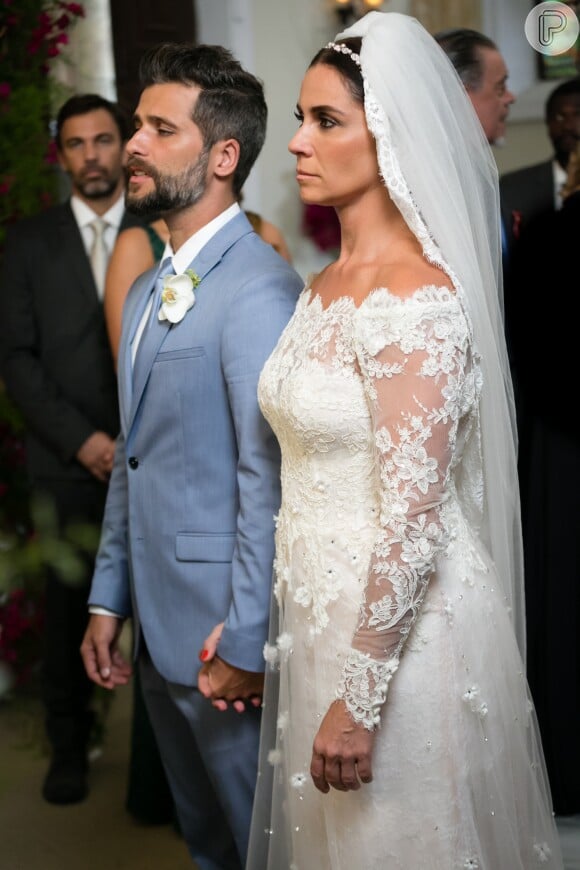 Giovanna Antonelli gravou cenas do casamento de Alice na novela 'Sol Nascente' com vestido de quase R$ 38 mil