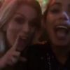 Anitta cantou com Ludmila Dayer em um karaokê nos Estados Unidos e registrou o momento em seu Stories, do Instagram, em 8 de março de 2017