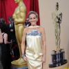 Não teve pra ninguém no Oscar 2010! Sarah Jessica Parker apareceu deslumbrante com um vestido amarelinho com aplique de flores pratas da Chanel
