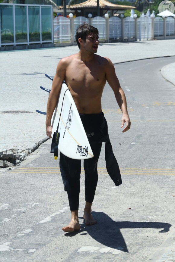Rafael Vitti contou ainda ter achado no surfe uma forma de meditação: 'Me identifico mais'