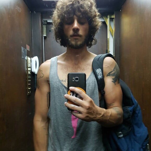 'É um levantamento de peso associado a kettleball e outras coisas', explicou o ator de 'Novo Mundo'