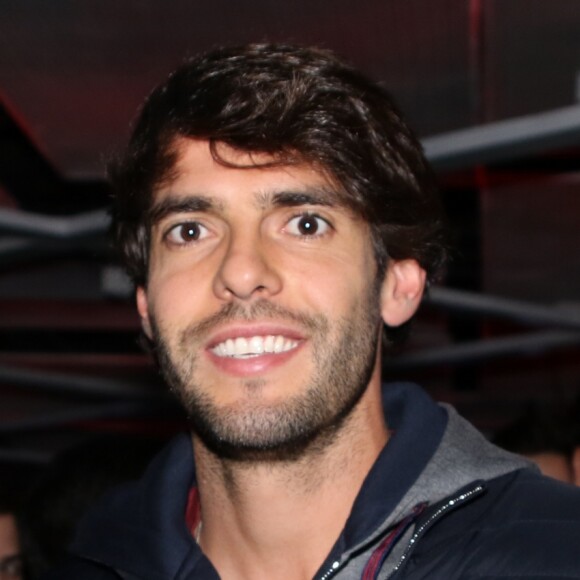 Kaká fez o pedido em Nova York, para onde levou Carolina Dias. O casamento ainda não tem data para acontecer
