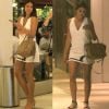 Bruna Marquezine repete look decotado para passeio em shopping no Rio, na noite desta quinta-feira, 16 de março de 2017