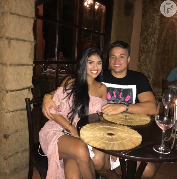 Ex-BBB Munik Nunes postou foto no local onde acontecerá seu casamento com Anderson Felício