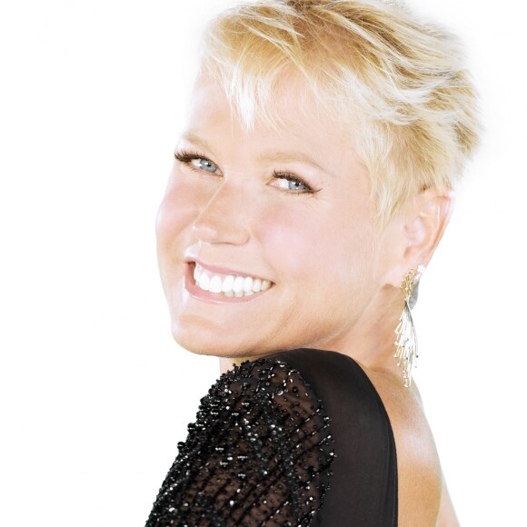 Xuxa retomará o trabalho em 28 de março de 2017 após a morte do pai, Seu Floriano