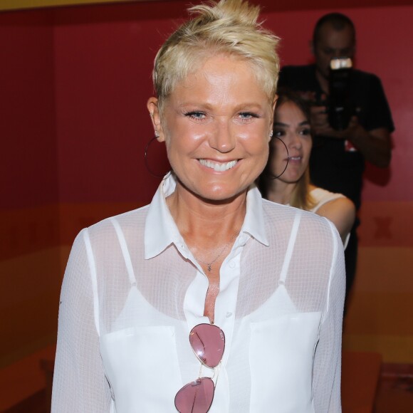 Xuxa também reclamou que muitas pessoas não ligam para seu trabalho na Fundação Xuxa Meneghel