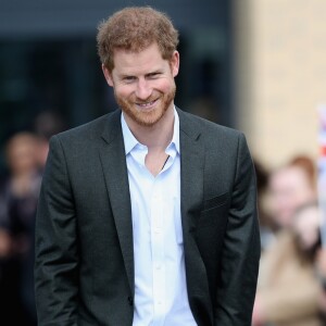 Príncipe Harry e namorada, a atriz Meghan Markle, decidiram morar juntos