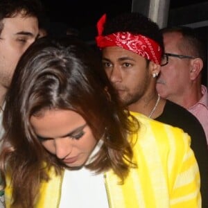 Bruna Marquezine quer casar com Neymar, mas não por enquanto