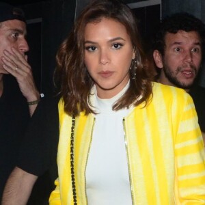 Bruna Marquezine e Neymar assistiram show da dupla Jorge & Mateus após vitória de 3x0 do Brasil