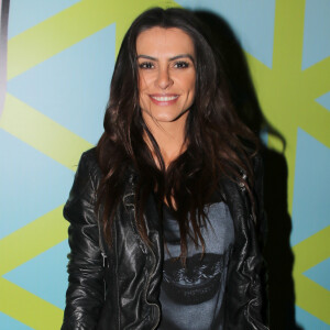 Cleo Pires está com os cabelos mais curtos e postou foto em seu perfil no Instagram