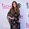 A cantora Lauren Daiglen apostou em transparência na 52ª edição do Country Music Awards, realizada no Toshiba Plaza, em Las Vegas, neste domingo, 2 de abril de 2017