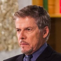 Funcionários da Globo pressionam emissora para afastar José Mayer de novela