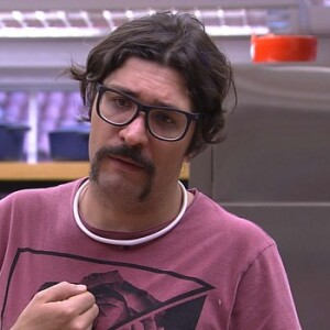 Ilmar acabou adimitido ter errado com Emilly, ao chamar a gaúcha de 'verme' no 'BBB17': 'Único momento em que perdi a razão'