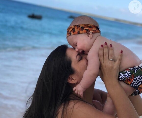 Grávida do segundo filho, Thais Fersoza já é mãe de Melinda, de 8 meses