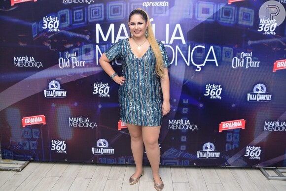 Marília Mendonça contou que está firme e forte na dieta e já eliminou oito quilos