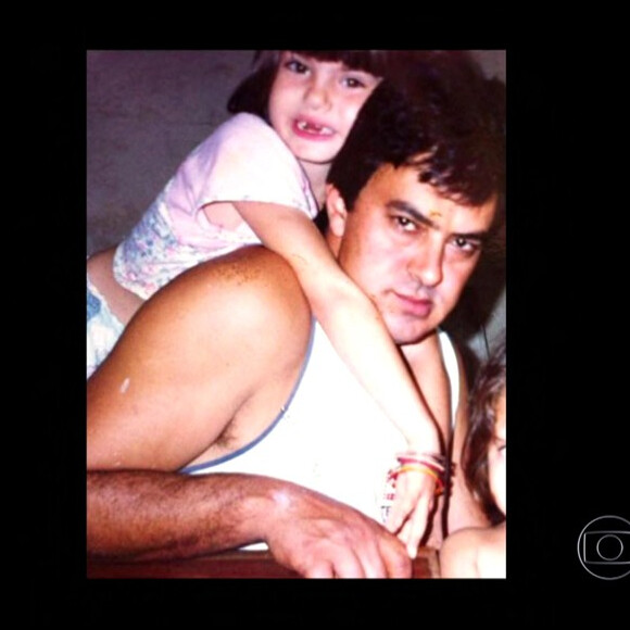 'Você vai ser pra sempre a pessoa mais engraçada que eu conheço. Te amo, estamos com saudades, Pai', escreveu Camila Queiroz
