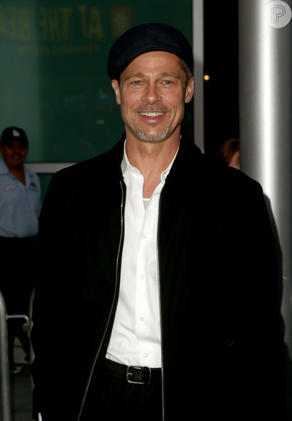 Solteiro, Brad Pitt foi visto em clima de romance com a atriz Sienna Miller