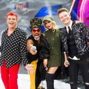 Técnicos do 'The Voice Brasil', Lulu Santos, Carlinhos Brown, Claudia Leitte e Michel Teló cantaram na final do 'BBB17'