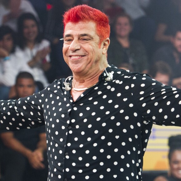 Lulu Santos, com cabelo vermelho, agita web na final do 'BBB17' nesta quinta-feira, dia 13 de abril de 2017