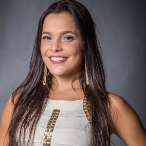 Emilly preferiu não opinar a respeito da agressão sofrida por Marcos: 'Eu não estou sabendo falar sobre isso ainda, sobre depor na delegacia e nada. Eu fui acolhida nesse final do jogo, tive uma final feminina e isso foi ótimo. Prefiro não falar muito sobre esse assunto'