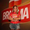 Susana Vieira aparece de shortinho em camarote de cervejaria no Rio para curtir desfiles das escolas de samba