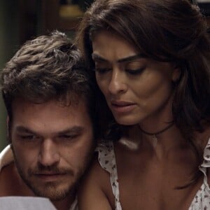 Bibi (Juliana Paes) e Rubinho (Emilio Dantas) foram despejados da casa onde moravam em 'A Força do Querer'