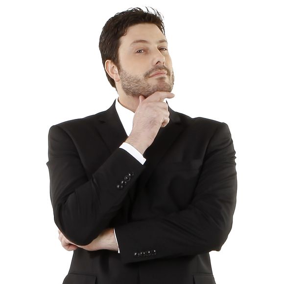 Internautas criticaram o comentário de Danilo Gentili sobre a assistente Juliana Oliveira