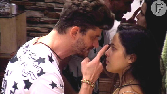 Inquérito foi aberto após Marcos colocar o dedo na cara de Emilly durante briga no 'BBB17'