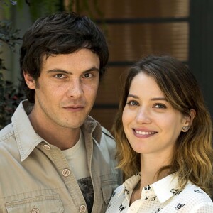 Nathalia Dill e Sergio Guizé se conheceram durante as gravações da novela 'Alto Astral', na qual viveram os protagonistas Laura e Caíque