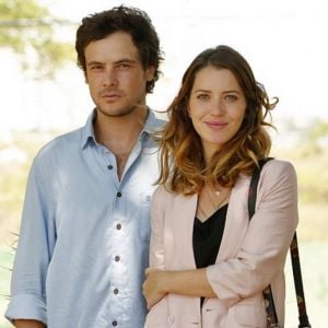 Sergio Guizé e Nathalia Dill não estão mais juntos. O término do namoro foi confirmado pela assessoria de imprensa da atriz nesta terça-feira, 18 de abril de 2017