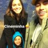 Neymar posa com a namorada, Bruna Marquezine, e o filho, David Lucca
