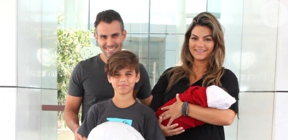 Kelly Key deu à luz em janeiro em uma maternidade no Rio de Janeiro