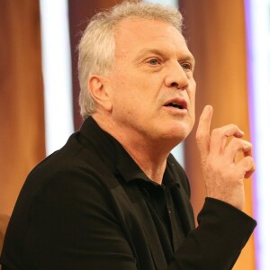 Pedro Bial se pronunciou, pela primeira vez, sobre o 'BBB17' após deixar o comando do reality show