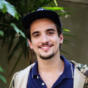 O grafiteiro Felipe (Gabriel Calamari) é um dos alunos do Colégio Grupo e namorado de Clara (Isabella Scherer), em 'Malhação - Viva a Diferença'