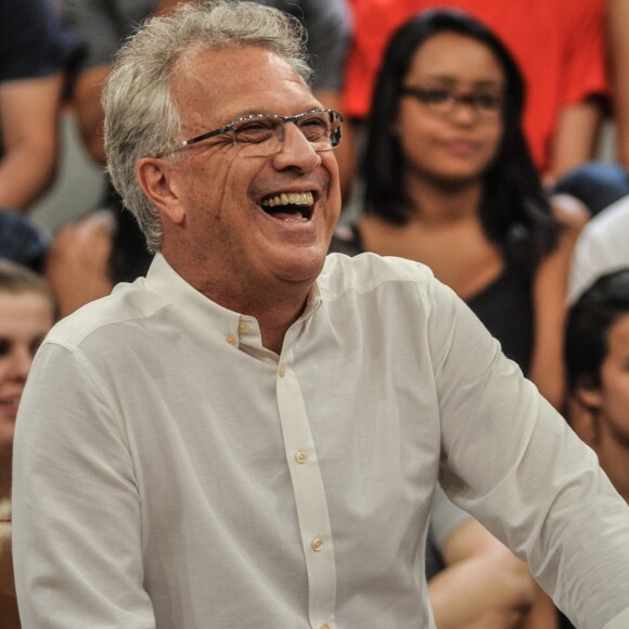 Pedro Bial ainda brincou sobre a possibilidade de entrevistar Xuxa