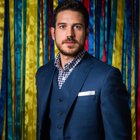 'Sempre vai ter uma diferença', comentou Marco Pigossi sobre o sotaque de 'A Força do Querer'