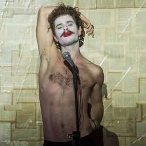 Mauricio Destri emagreceu 11kg durante o processo de preparação para viver Leon em 'Os Dias Eram Assim'