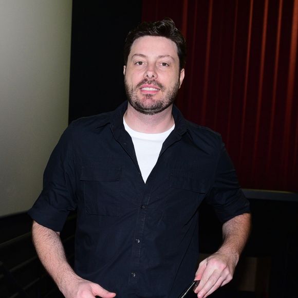 Em outro tuíte, Danilo Gentili continuou a 'sugestão': 'Convenção das Bruxas'