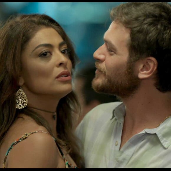 Bibi (Juliana Paes) morre de ciúmes de Rubinho (Emilio Dantas) na novela 'A Força do Querer'