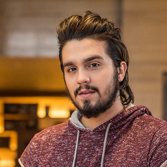 Luan Santana está com 26 anos e disse que pensa em se casar aos 30