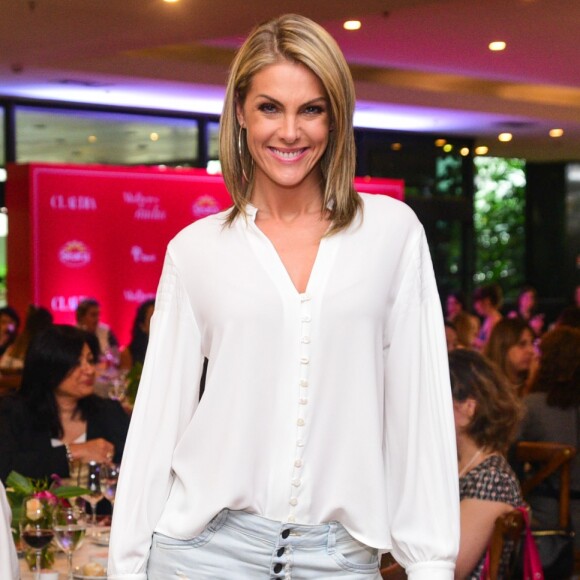 Ana Hickmann assumiu que já pensou em se separar de Alexandre Correa por causa de trabalho