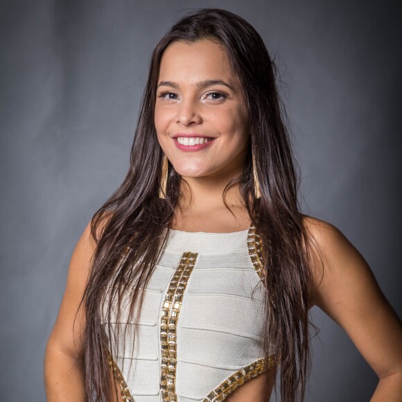 Campeã do 'BBB17', Emilly negou estar participado de eventos sem receber 
